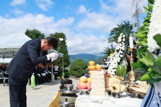 순직석탄광부의 넋을 기리기 위한 제51회 산업전사위령제 거행