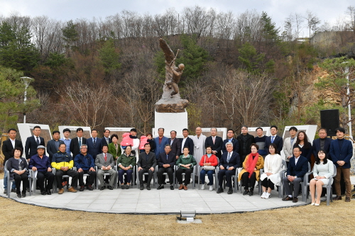 사북민주항쟁 제39주년 기념식21일 오후 사북 뿌리공원에서 개최
